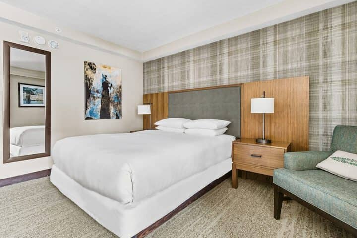 Room 16 of 85
